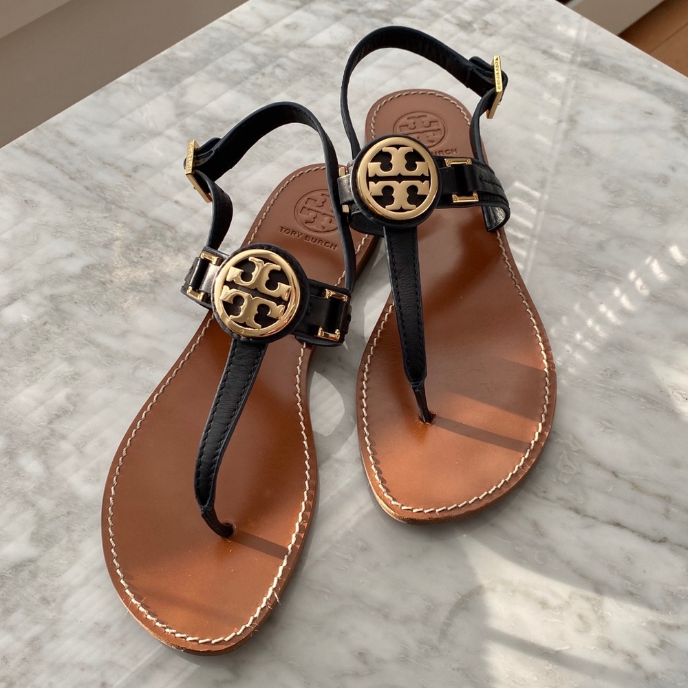 Like NEW ✨ 🌸 Navy Tory Burch Sandals Size 9.5 🌸